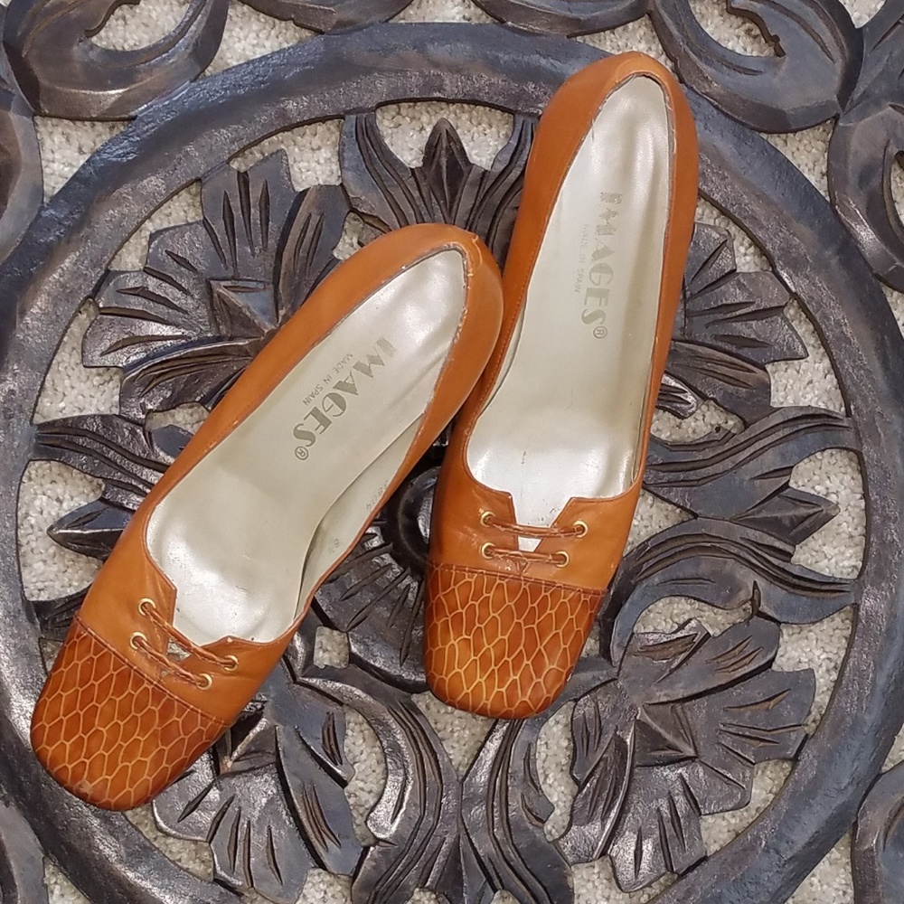 VINTAGE, SIZE 8 1/2 SHOE, MADE IN SPAIN!